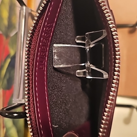 BURBERRY LONDON ENGLAND ALWYN LEATHER POUCH/CARD HOLDER - Picture 6 of 13